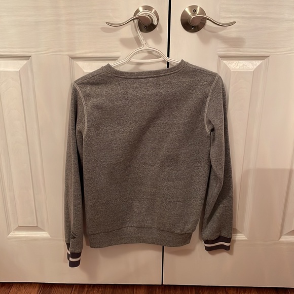 Grey girls’ NYC Brooklyn Sweatshirt. Children’s size 12-13 years/150-152 cm. - Picture 2 of 4